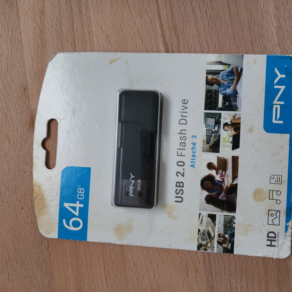 PNY 64GB USB 2.0 Flash Drive